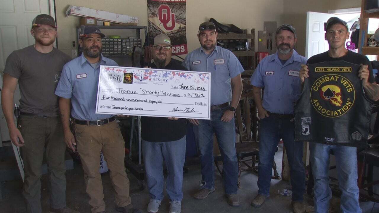 Group Of Veterans Helps Fellow Veteran Get New AC Unit In His Home