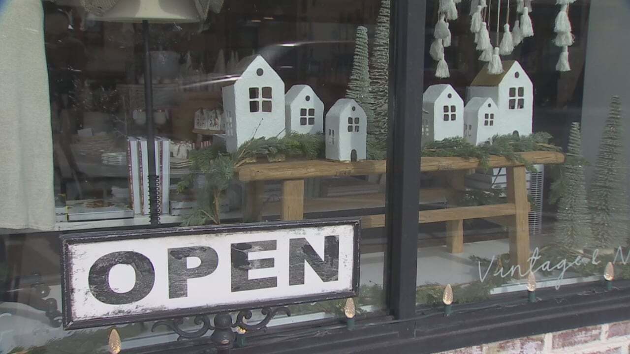 Small Businesses Prepare For Busy Holiday Shopping Weekend