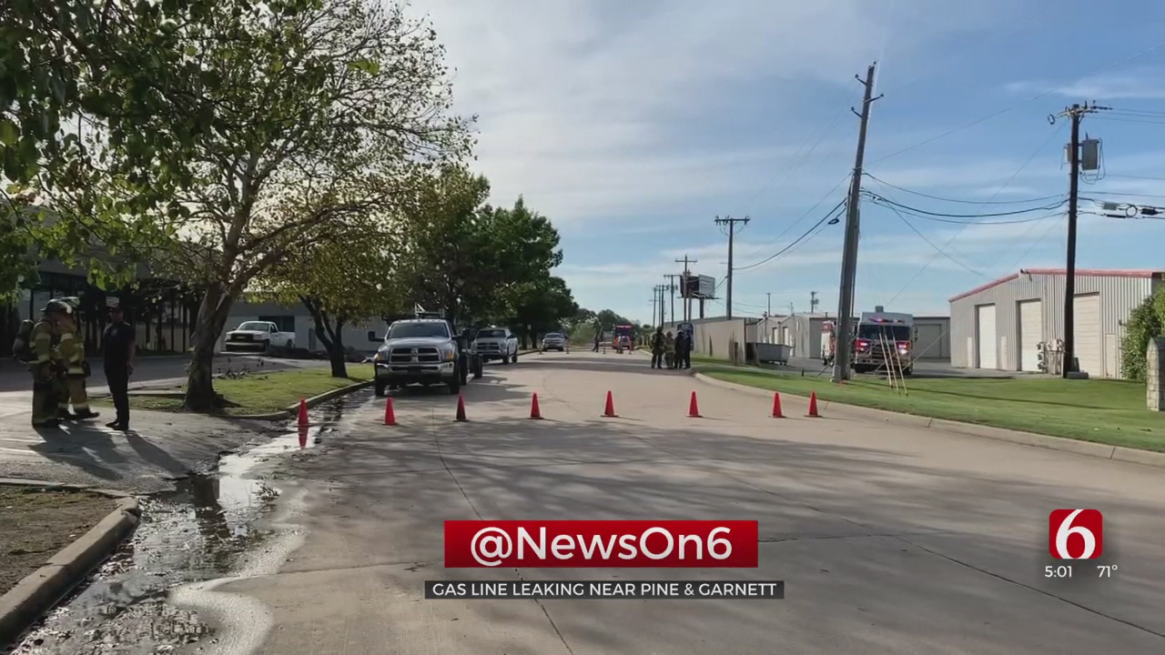 Gas Line Leaking Near Pine, Garnett In Tulsa 