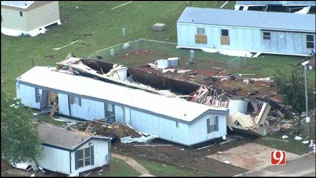 WEB EXTRA: Bob Mills SkyNews 9 HD Flies Over SE OKC Tornado Damage