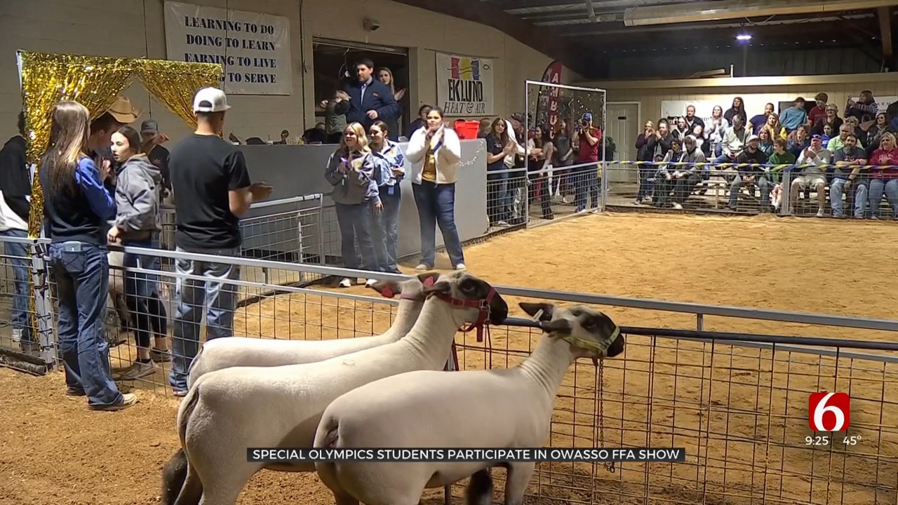 Special Olympics Students Participate In Owasso FFA Show