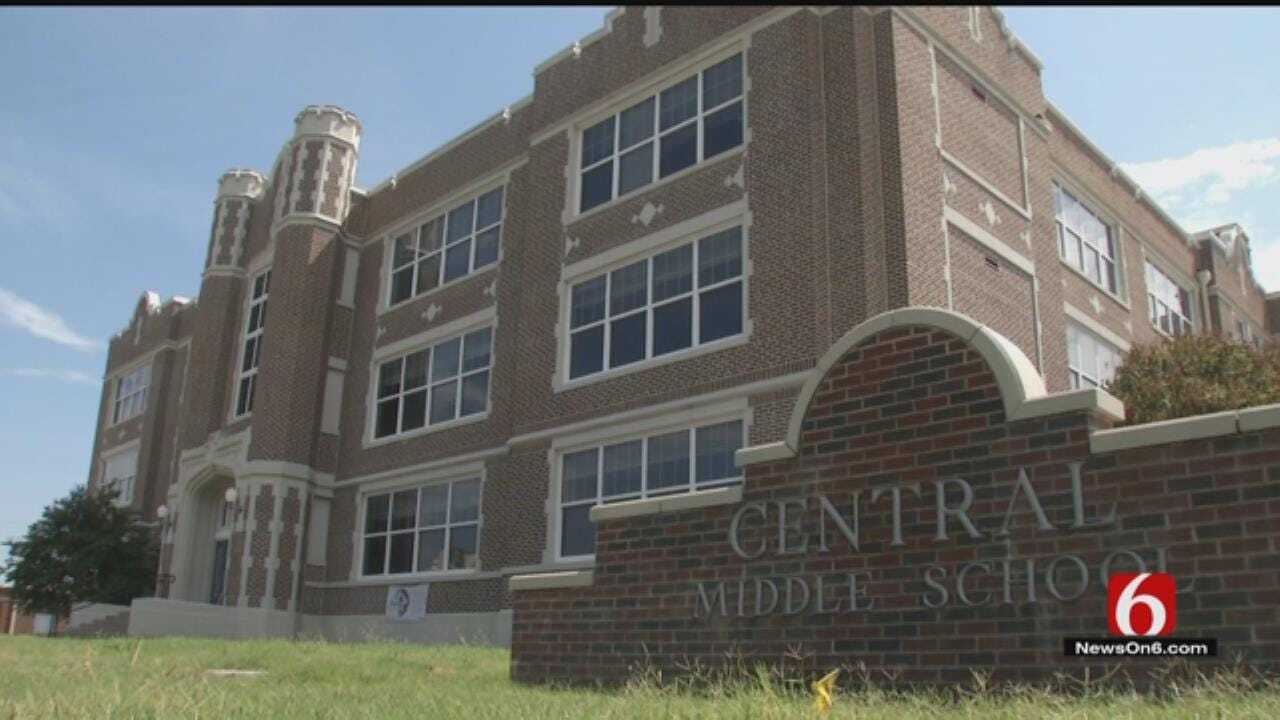 Bartlesville Teachers Return To Century-Old Building After Recent Repairs