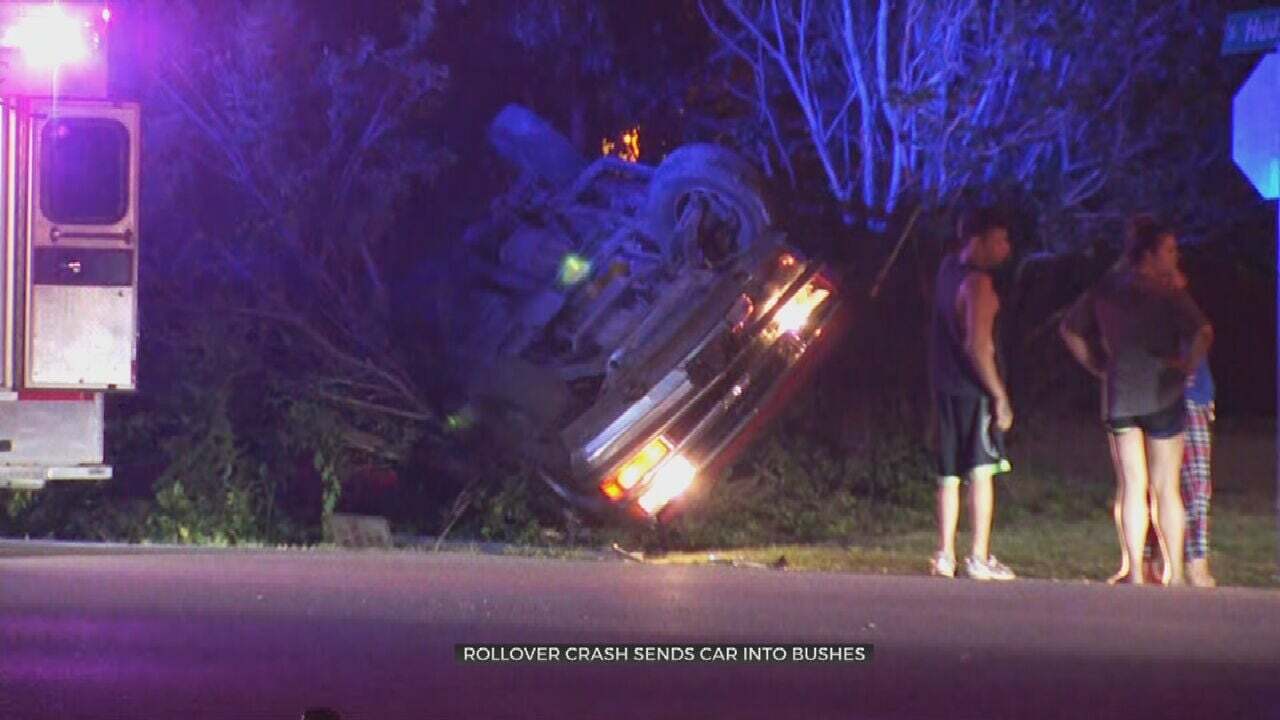 Tulsa Police Respond To Overnight Rollover Crash 