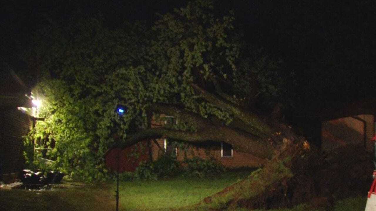 Severe Storm Causes Tree To Crash On MWC Home