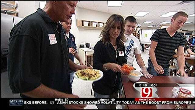 News 9 Visits Family And Consumer Sciences Class In Purcell High School