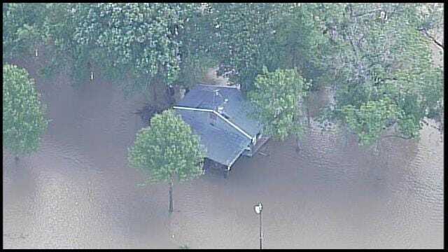 WEB EXTRA: SkyNews6 Over Flooding In Northern Nowata County