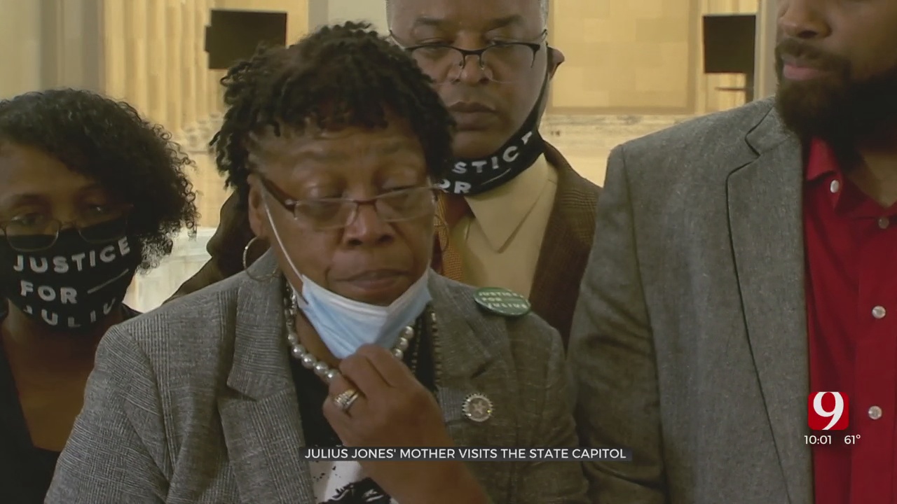 Julius Jones’ Mother Pleads With Gov. Stitt To Call Off Her Son’s Thursday Execution