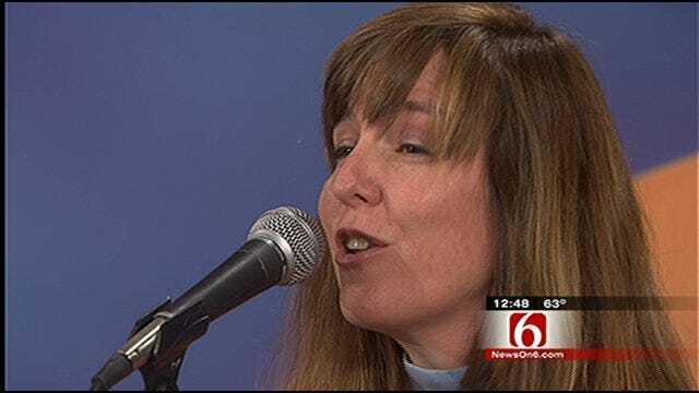 Mayfest Performer Susan Herndon Sings On News On 6 At Noon
