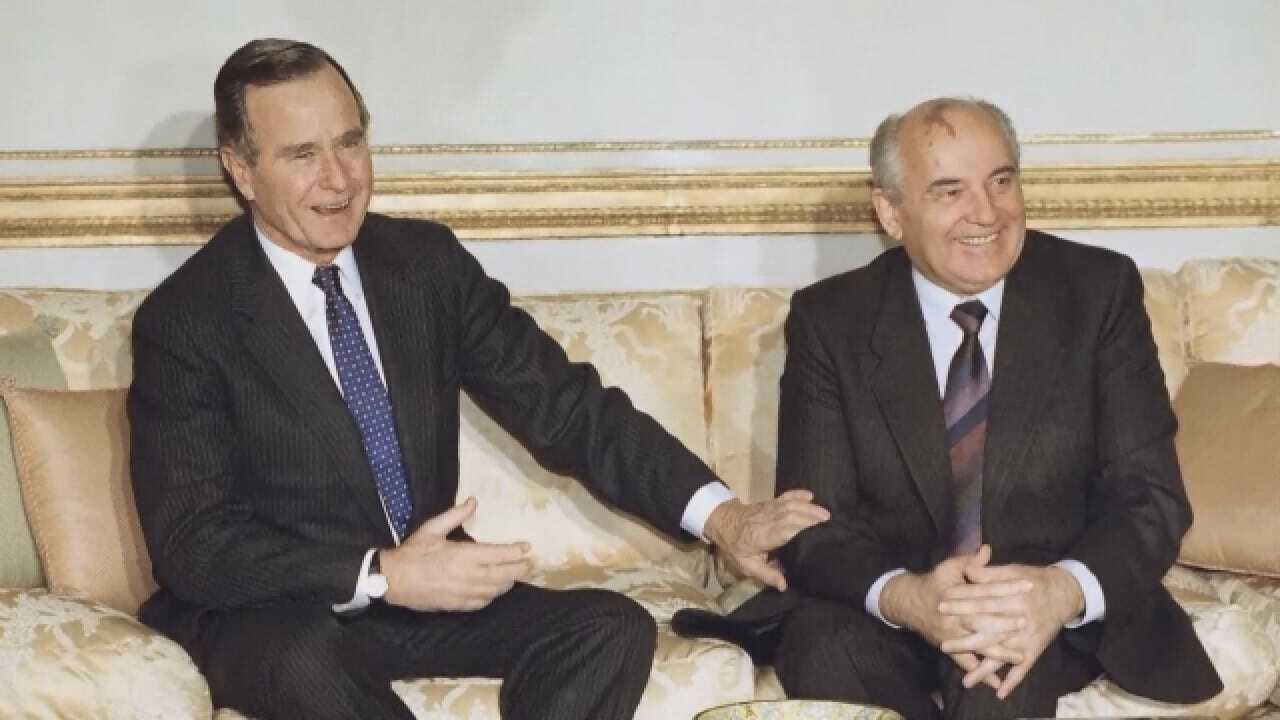 Former Presidents Share Stories About George HW Bush
