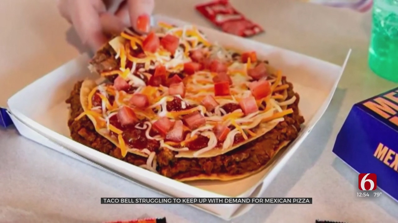 Taco Bell Struggling To Keep Up With Demand For Mexican Pizza