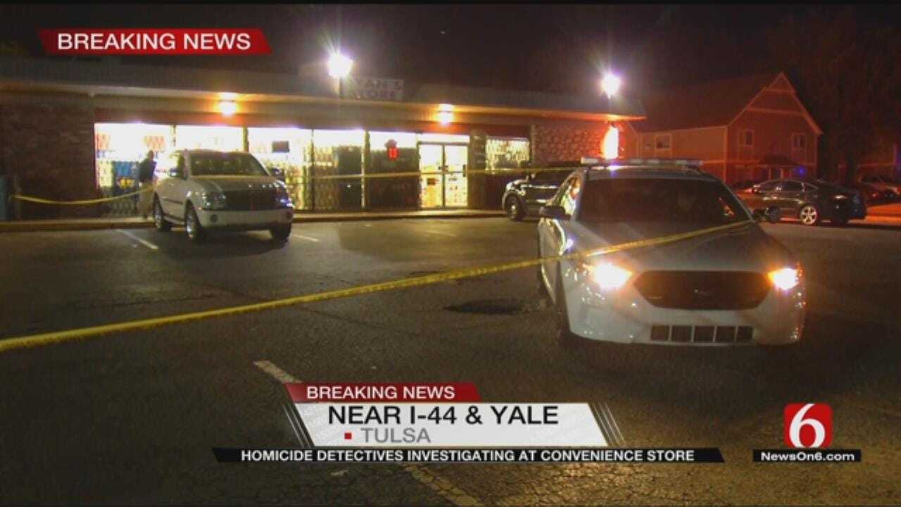 Tulsa Police Investigating Incident At Tulsa Convenience Store