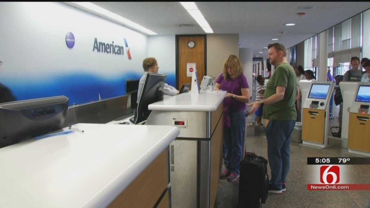 TIA, Travelers, Give Tips For Dealing With Holiday Travel