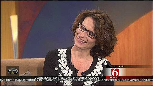 Best Selling Author Meg Cabot In Tulsa For Book Signing