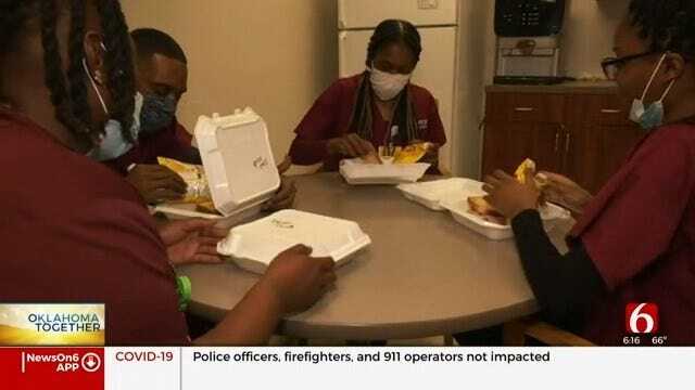 Volunteers Donate Meals At Hillcrest Medical Center
