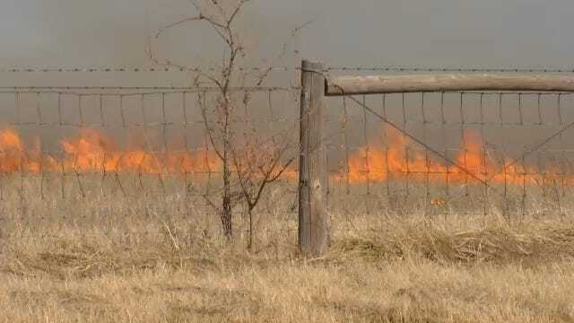 WEB EXTRA: Grass Fires Burn In Northeastern Oklahoma