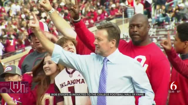 OU Football Coach Bob Stoops Inducted Into College Football Hall Of Fame 