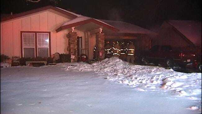 Tulsa Family Awakes To Garage Fire