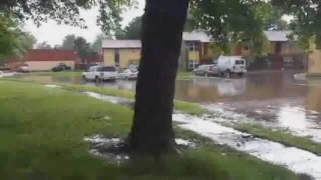 WEB EXTRA: Viewer Video Shows Flooding At Norman Apartment Complex