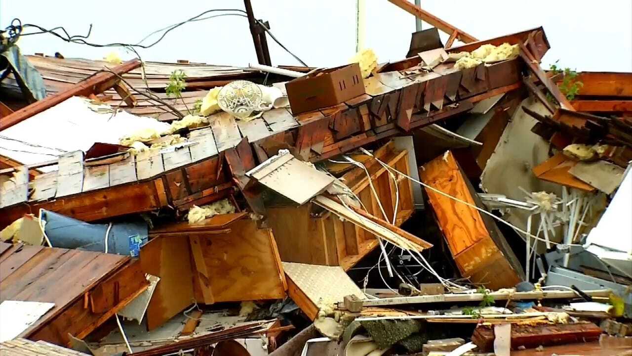 RAW VIDEO: Extensive Damage After Tornado Hits Geronimo, Okla.