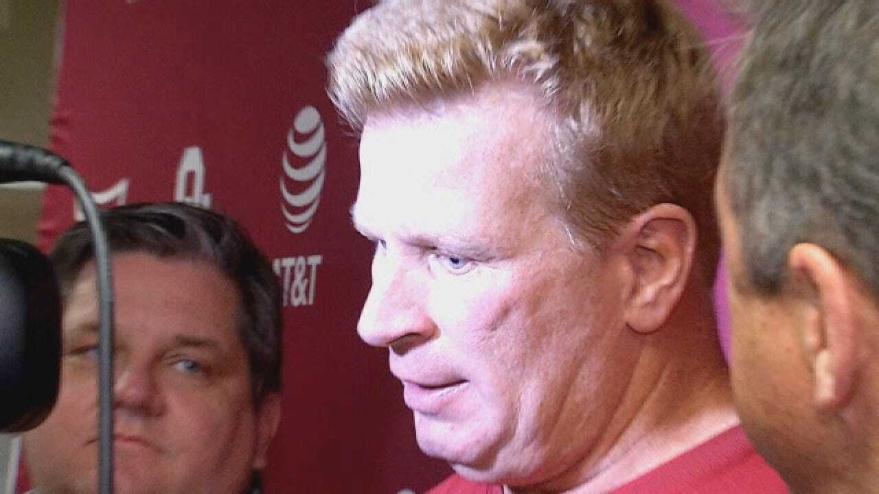 Mike Stoops for WEB.wmv