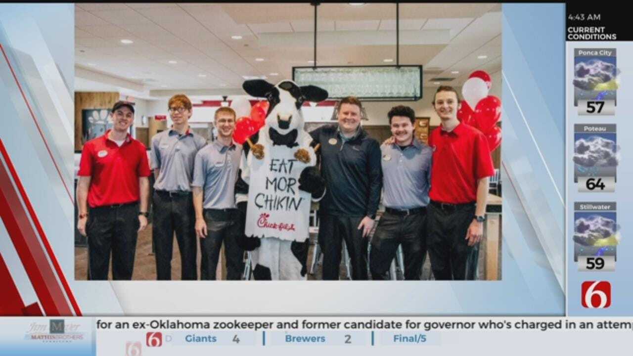 Chick-fil-A Gives Ada Students Scholarships