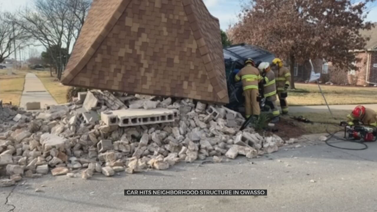 Driver Hospitalized After Crashing Into Neighborhood Structure In Owasso 
