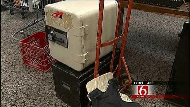 Couple Arrested With Stolen Goods In Tulsa Hotel