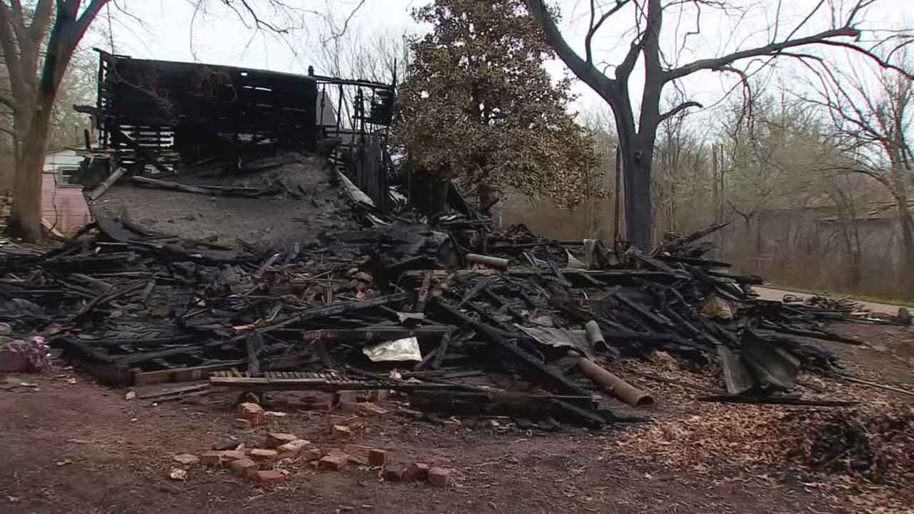 Chandler Pastor Suspects Arson In Halfway House Fire 