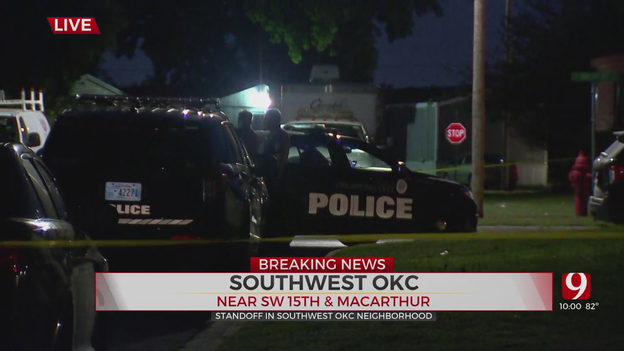 Authorities Leave Scene Of SW OKC Standoff