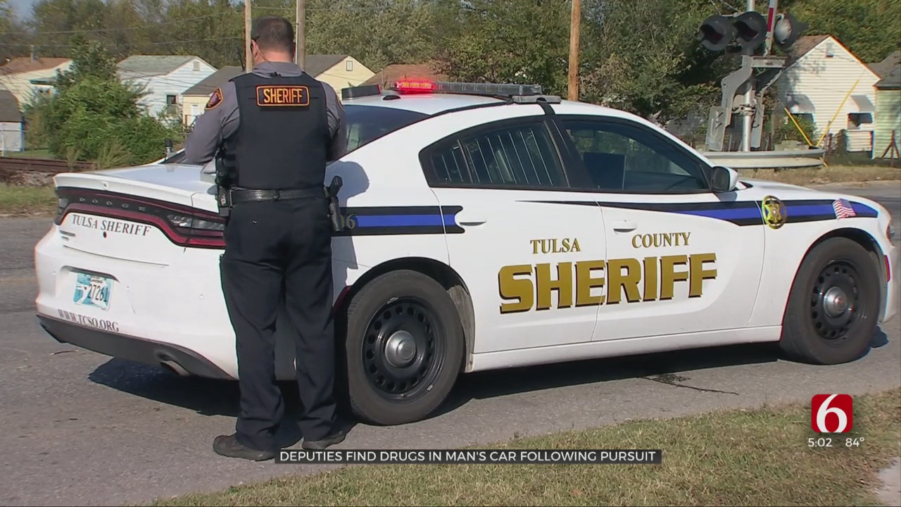 Deputies Find Drugs In Man’s Car Following Pursuit 