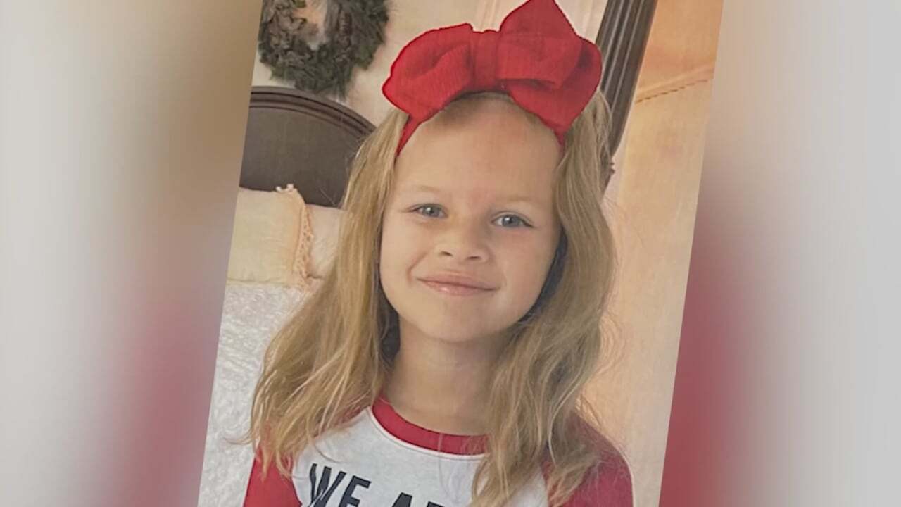 Comanche Elementary Student Wear Pink To Honor Former Classmate Who Was Kidnapped