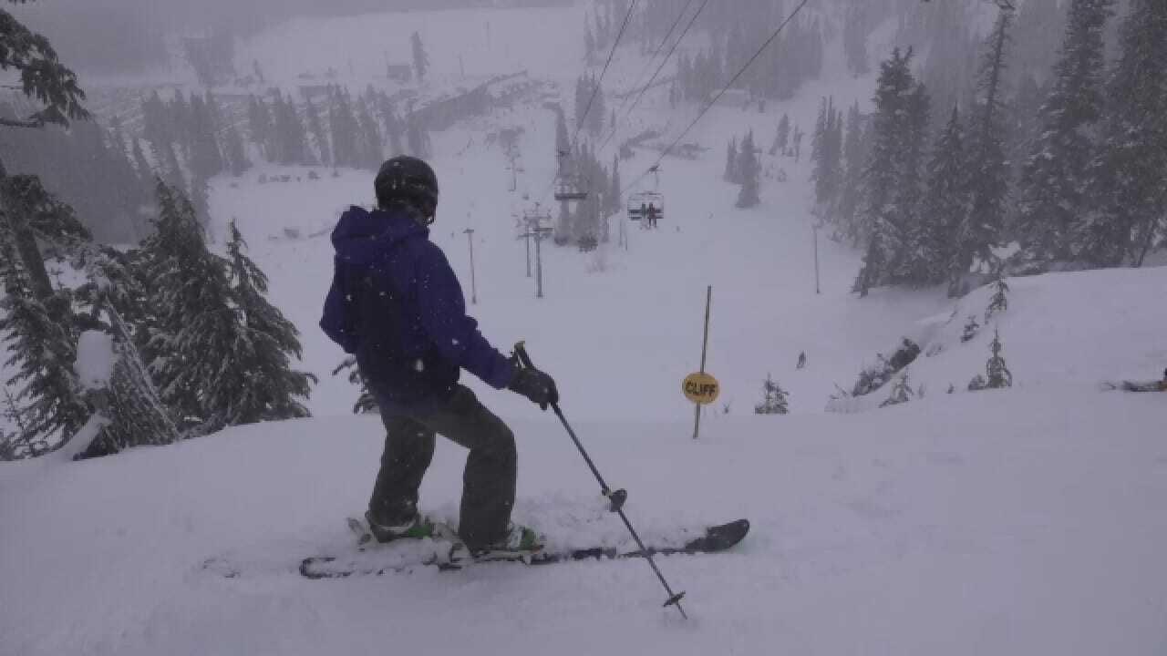 Oregon Skiers Enjoy Fresh Powder