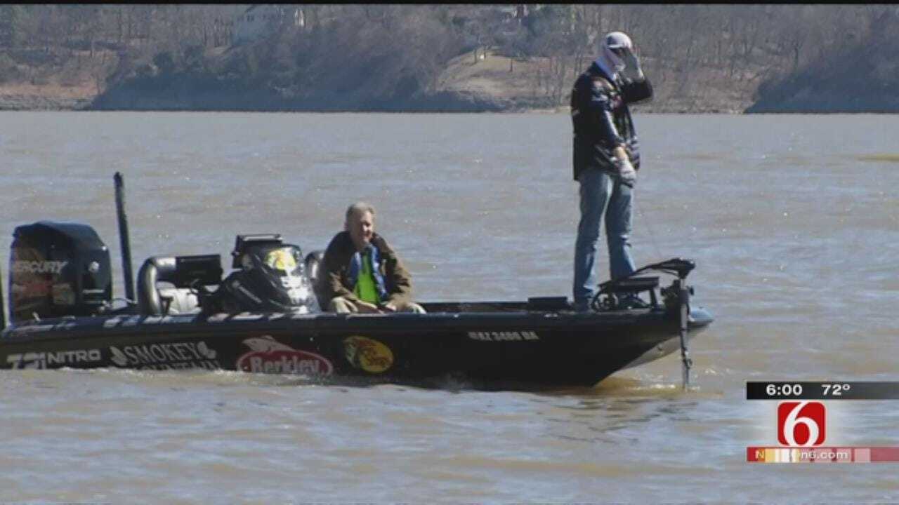 Anglers Make Runs On Water During Day 2 Of Classic