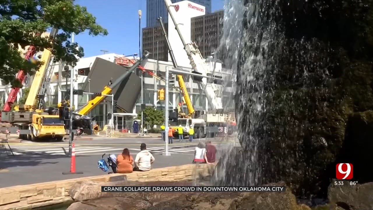 Crane Collapse Draws Crowd In Downtown Oklahoma City