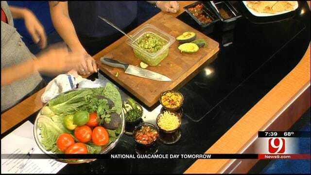 Costa Vida Gives Tips On Making The Best Guacamole