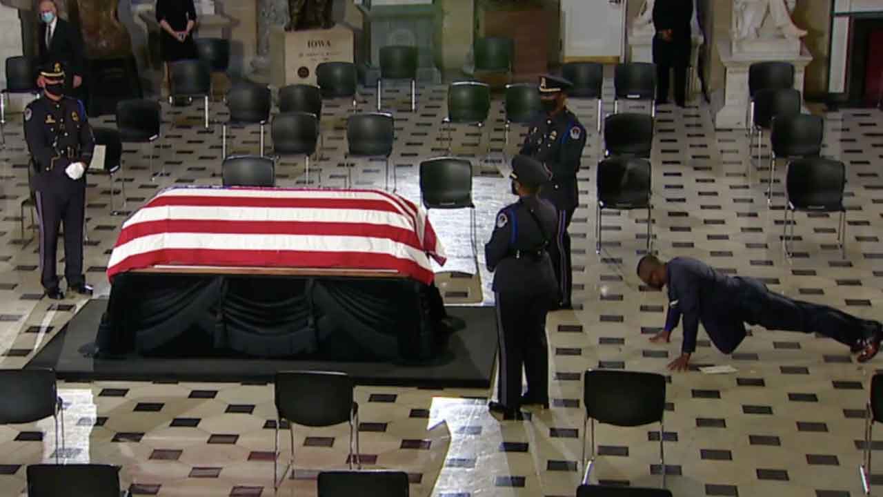Ruth Bader Ginsburg's Personal Trainer Pays Tribute To Her With Push-Ups In Front Of Her Casket