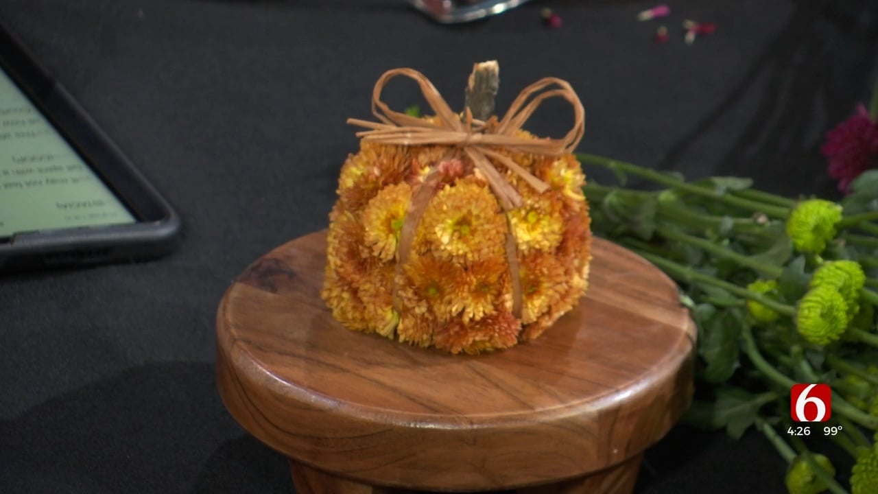 Getting Crafty: Pumpkin Floral Arrangement