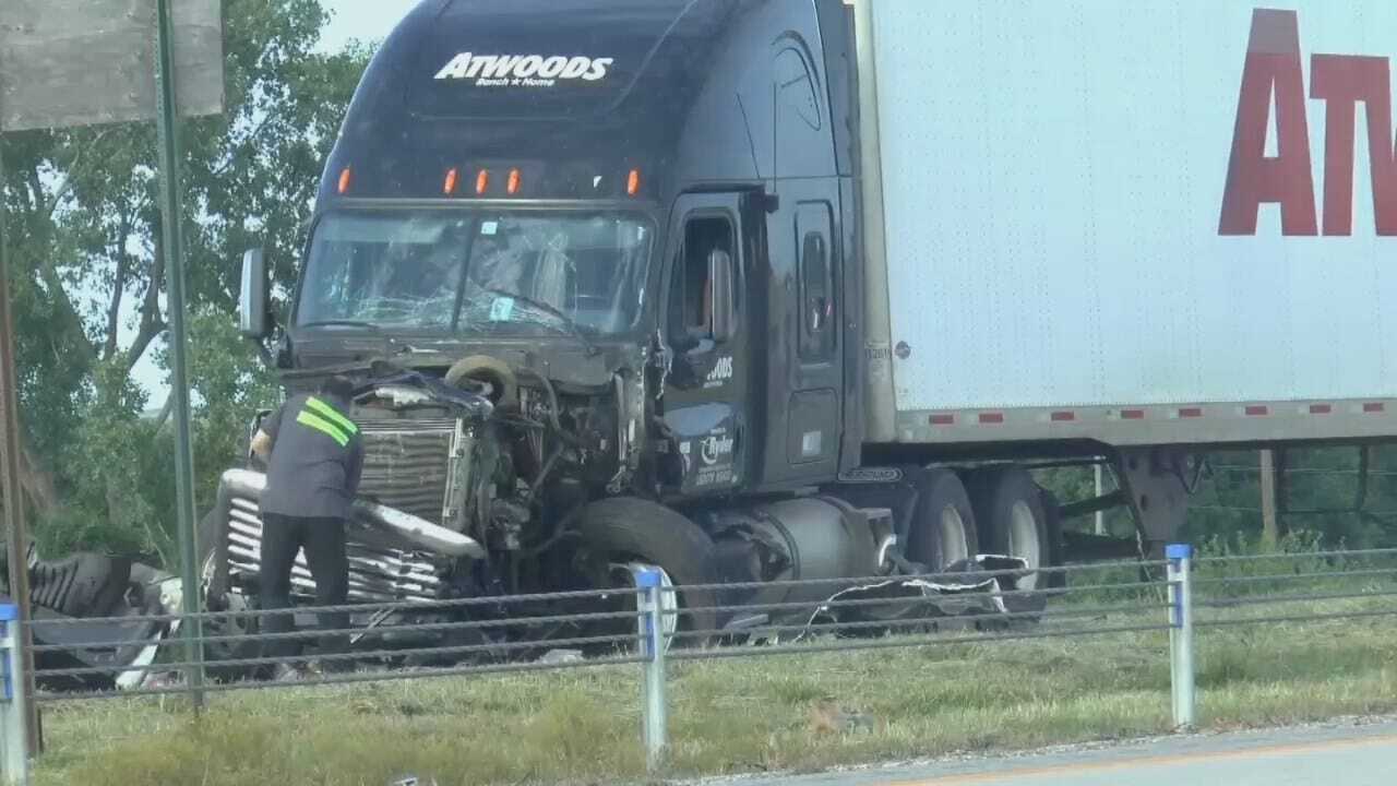 WEB EXTRA: Atwoods Truck, 4 Other Vehicles In Injury Crash