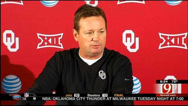 Stoops Addresses State Of The Sooners