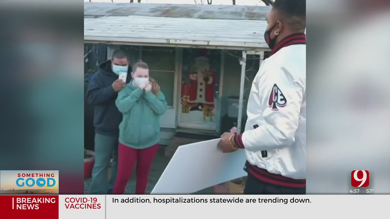 Former OU QB Jalen Hurts Surprises Family Of Child Battling Cancer With Check For $30K
