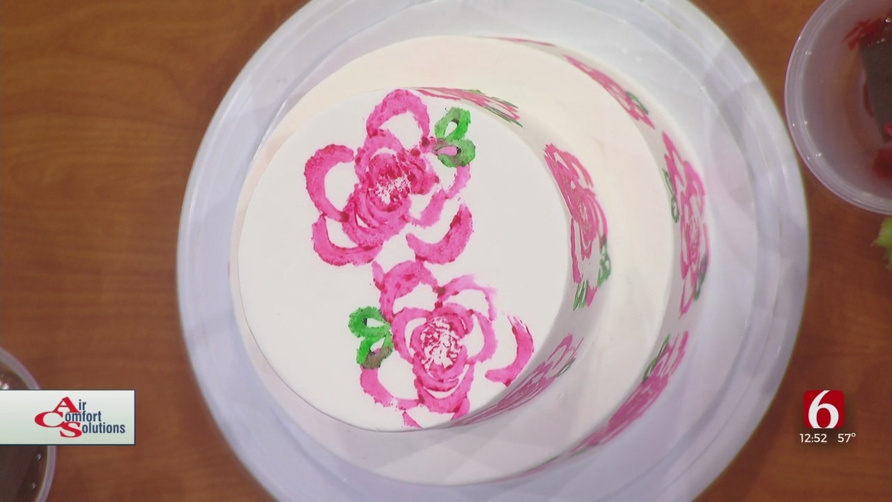 Cake Design: Using Celery To Stamp Your Cakes