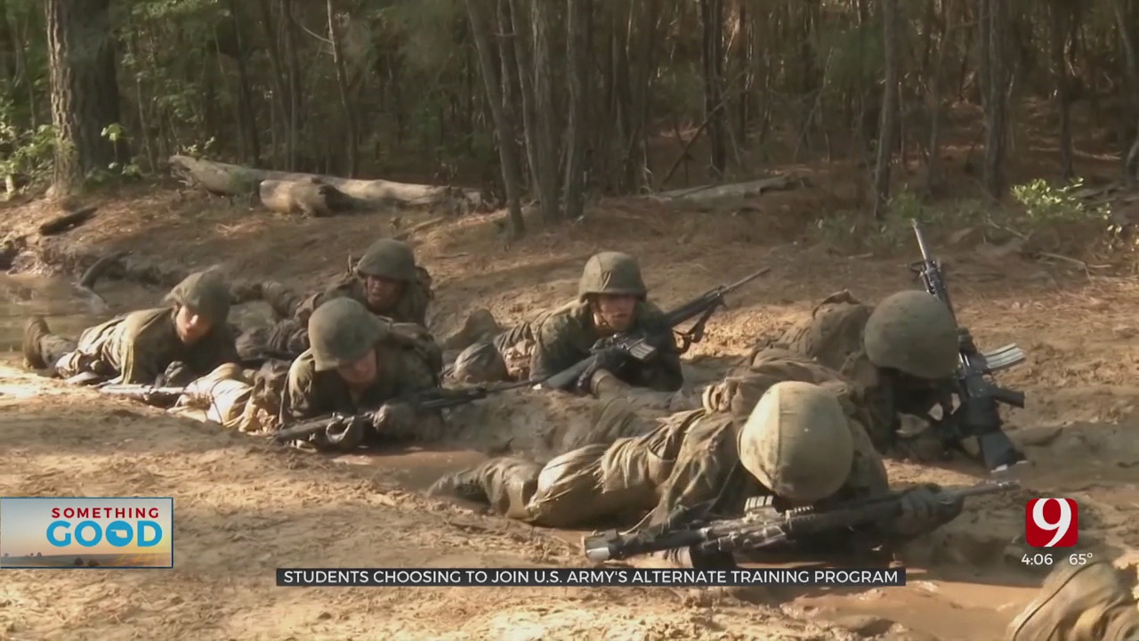 Students Enlisting In Military Training Program While In High School