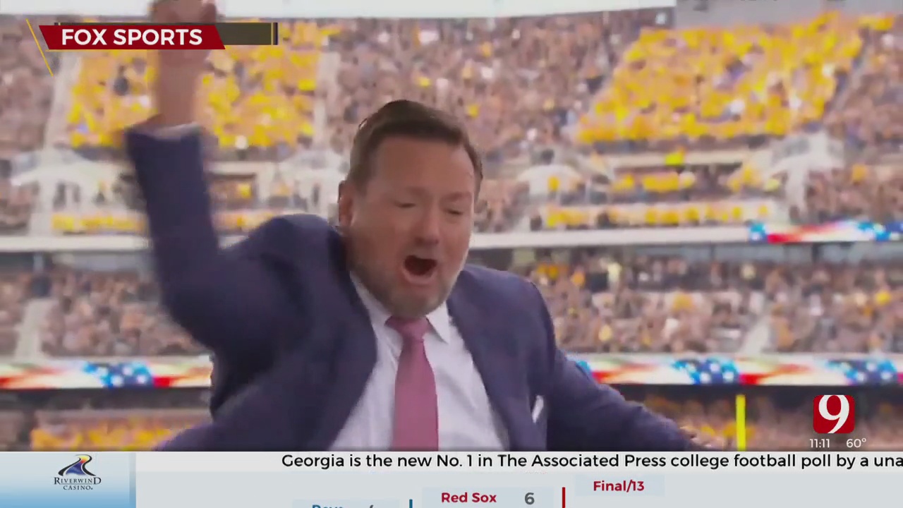 Viewer Question: Thoughts On Bob Stoops' Reaction to OU Beating Texas