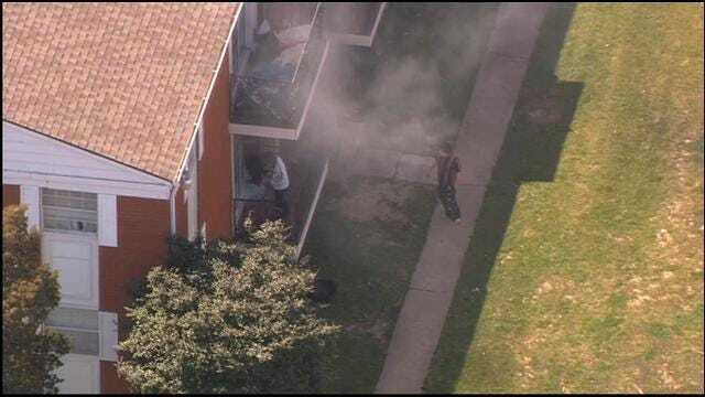 Bob Mills SkyNews 9 Flies Over Apartment Fire In NW OKC