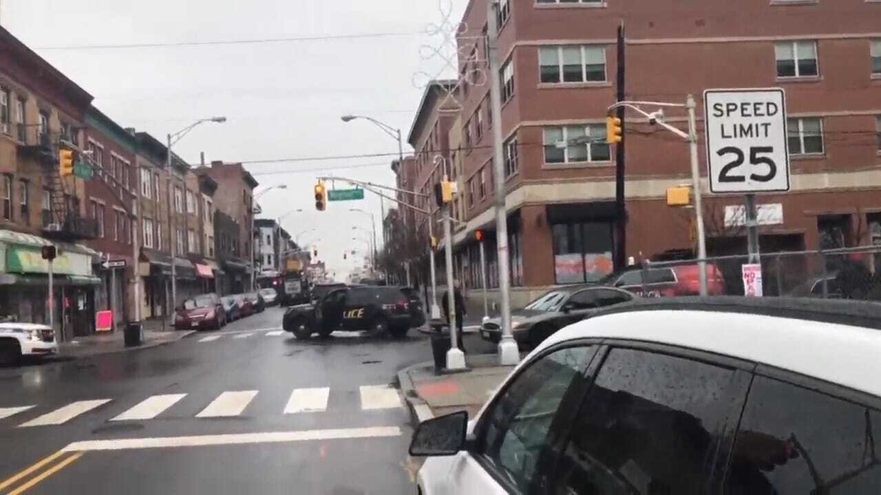 Jersey City’s Mayor Says Gunmen Targeted Kosher Market