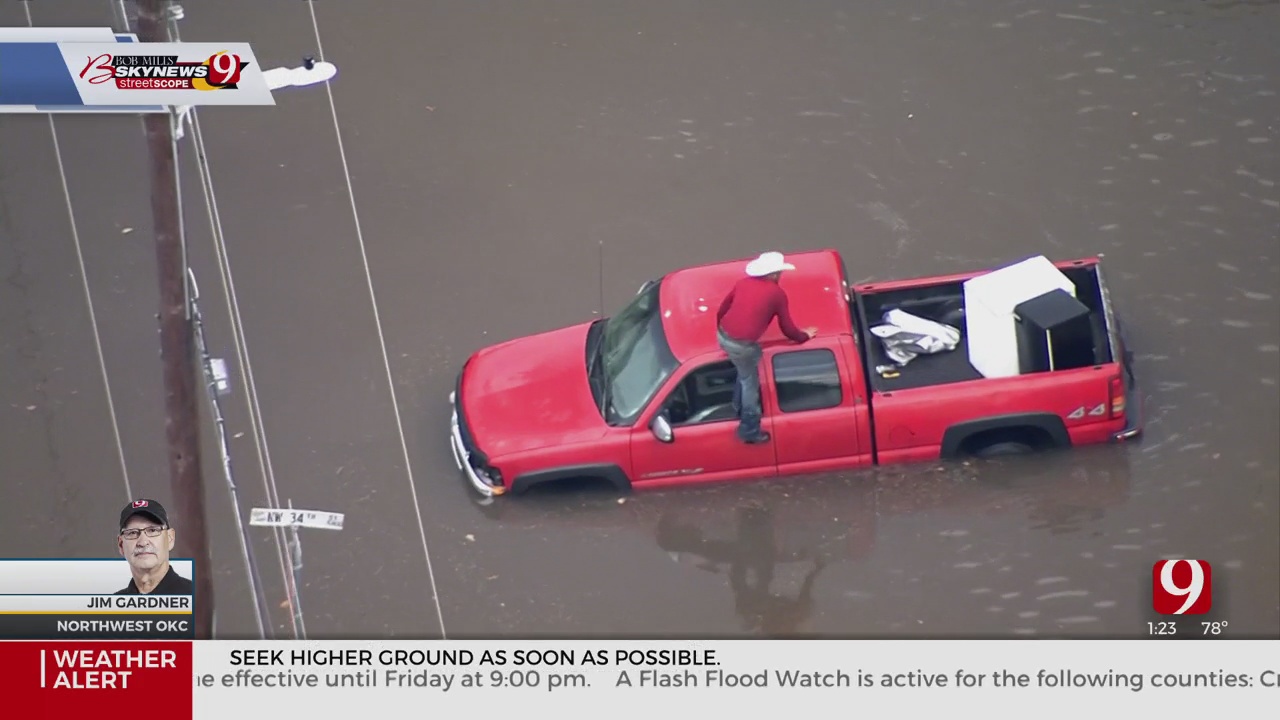 WATCH: Drivers Rescued From Flooded Streets In Western Parts Of OKC