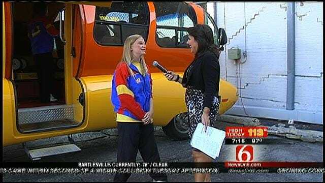 Oscar Meyer Weinermobile Visits Six In The Morning