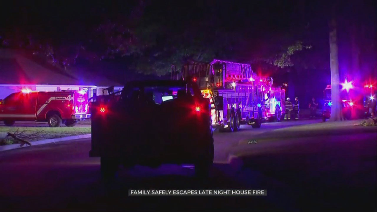 Family Safely Escapes House Fire In NW OKC