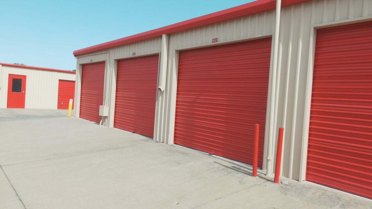Tulsa Couple Warn Others Of Storage Unit Thieves