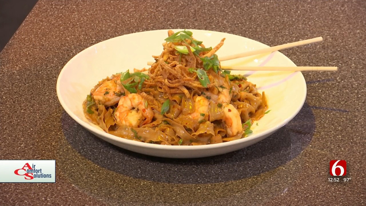 Quick Asian Chili Garlic And Shrimp Noodles